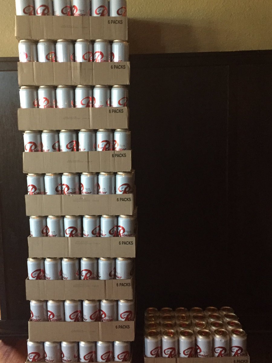 TravisStanleyJo's tweet photo. @SteveSandmeyer ur beer order is in for the podcast @Mulleadys
#sandmeyer&churchill #livepodcast @ProspectInsider https://t.co/cMGBvvvo6W