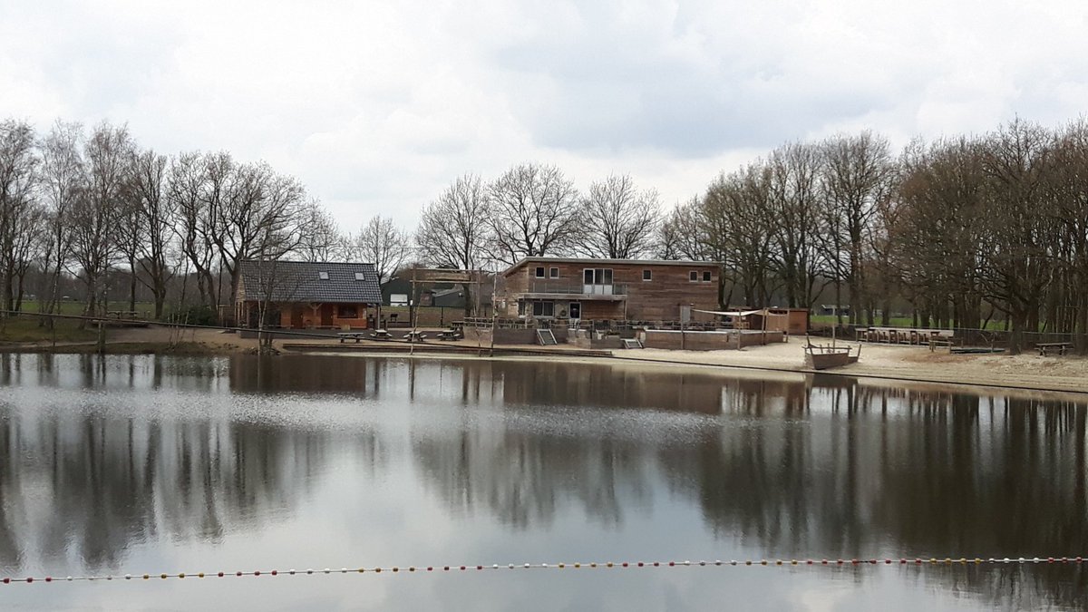 Allen Please retweet mijn vorige berichten. We moeten het samen doen Met alleen Wild Lands redt Drenthe het ook niet