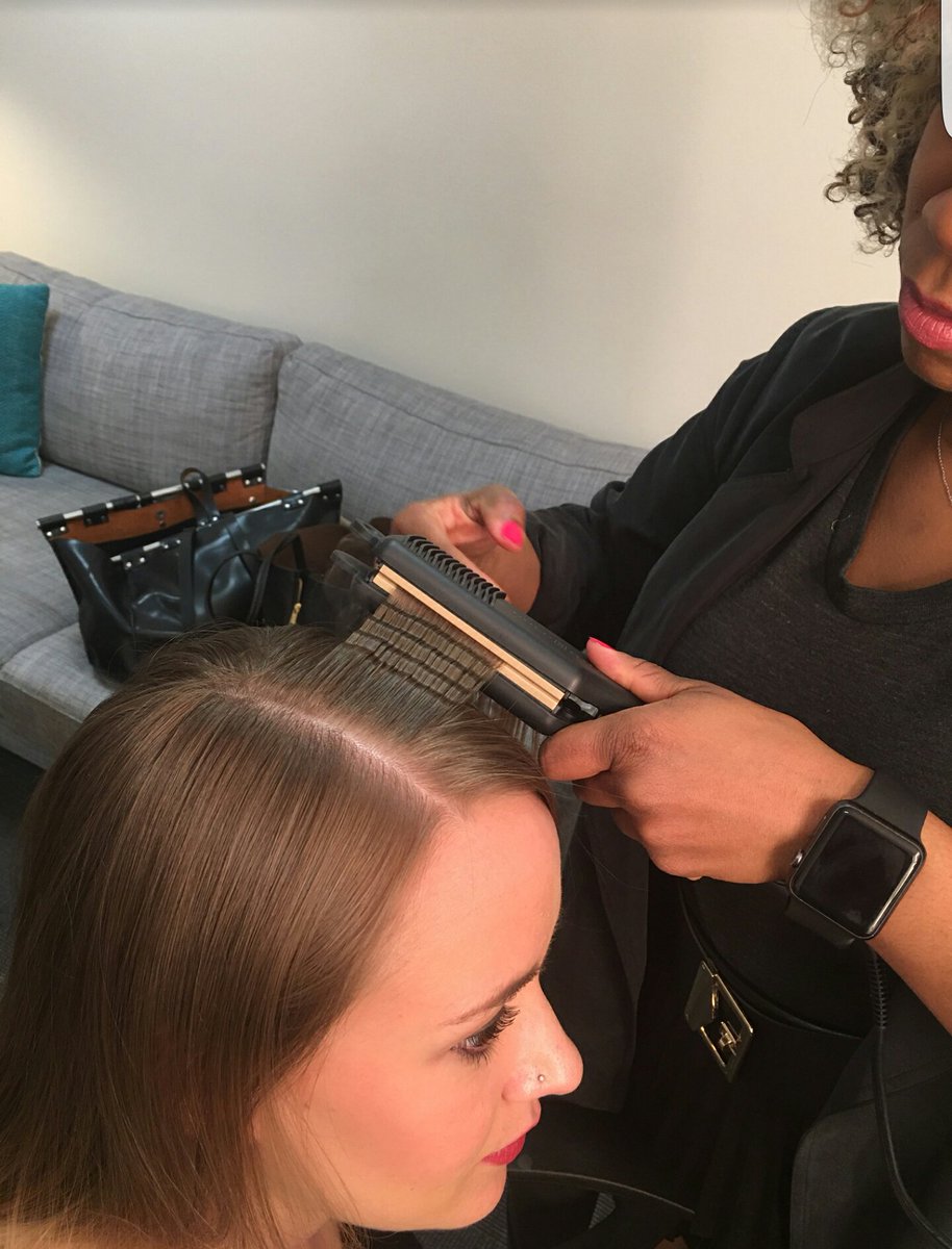 LavetteSlater's tweet photo. Behind the scene for my segment on @Fablifeshow #tbt #90s #beautytrends #perfectlocks #haircare #lavetteslater https://t.co/1d0j5JFVVJ