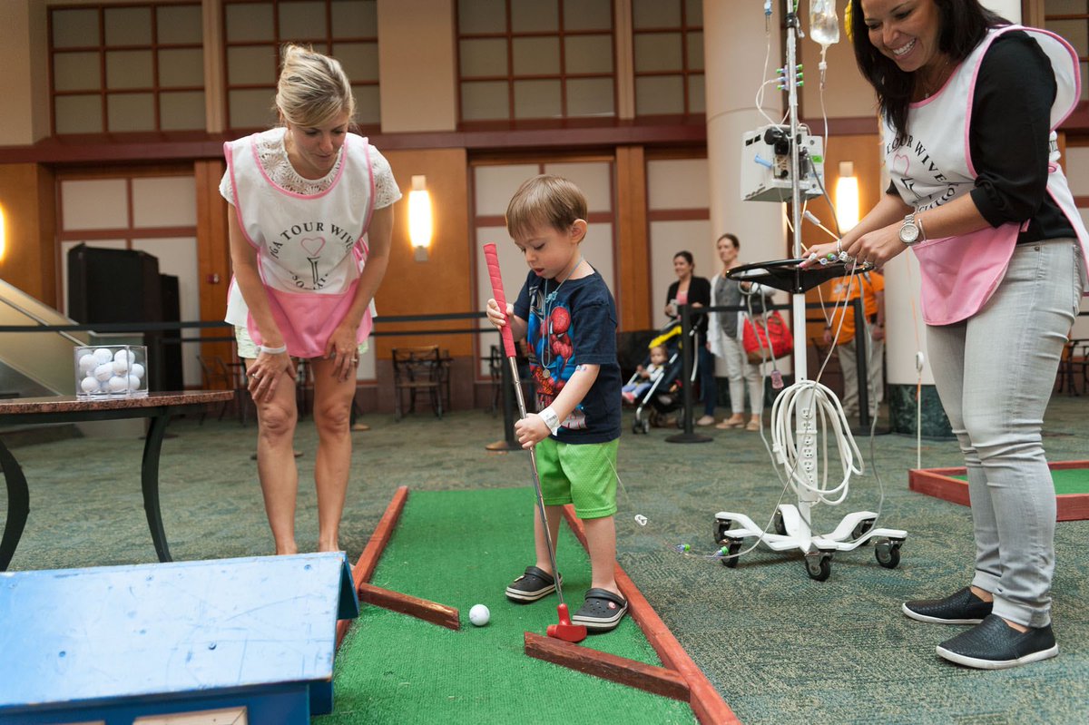 UTMDAnderson's tweet photo. Our @KidsAndCancer had a great time playing putt putt with the @PGATOURWives yesterday. #endcancer https://t.co/UReUZXeEem