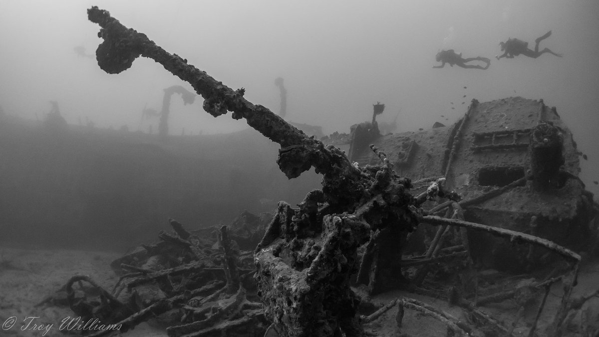 ToroTroy's tweet photo. #scuba #scubadiver #diving #technicaldiving #decodive #okinawa #ussemmons #沖縄 #ダイビング #エッモンズ #wwiiwrecks #scubadiving https://t.co/HBIv9c6PX7