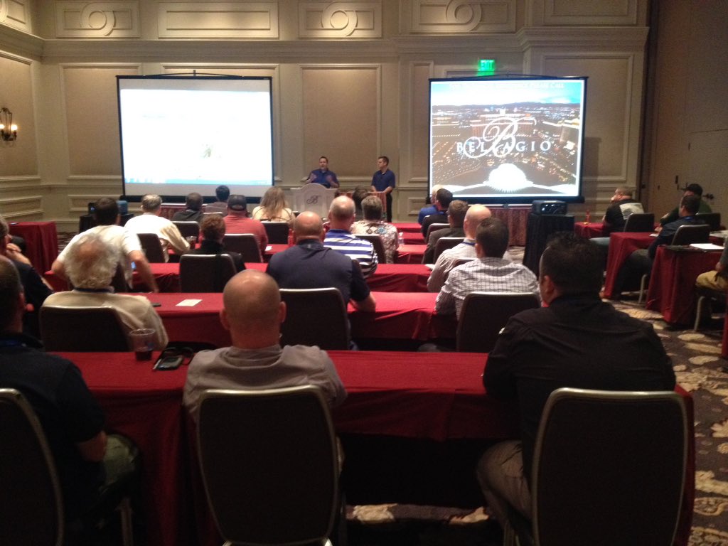 UponorBliss's tweet photo. Bringin' in extra chairs @uponor's Top 10 Technologies  to Improve Your Business session at #uponor2016 convention https://t.co/RzgAsG04Q7