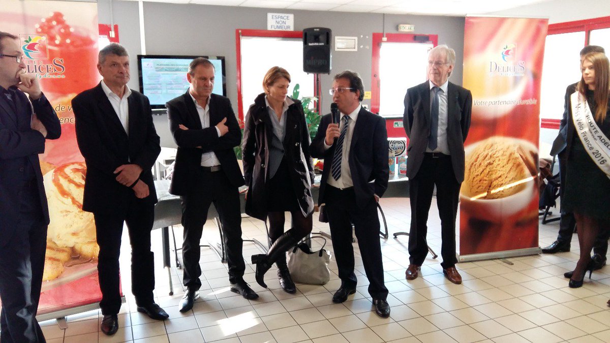 ROUTE ADELIE VITRE tweet media