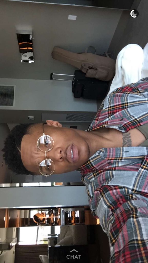 CarolTheDreamer's tweet photo. I could keep staring at this pic for hours, this glasses look so good on you.😏 @AveryWilson 
#avenation #averyators https://t.co/7Engtu8lpM