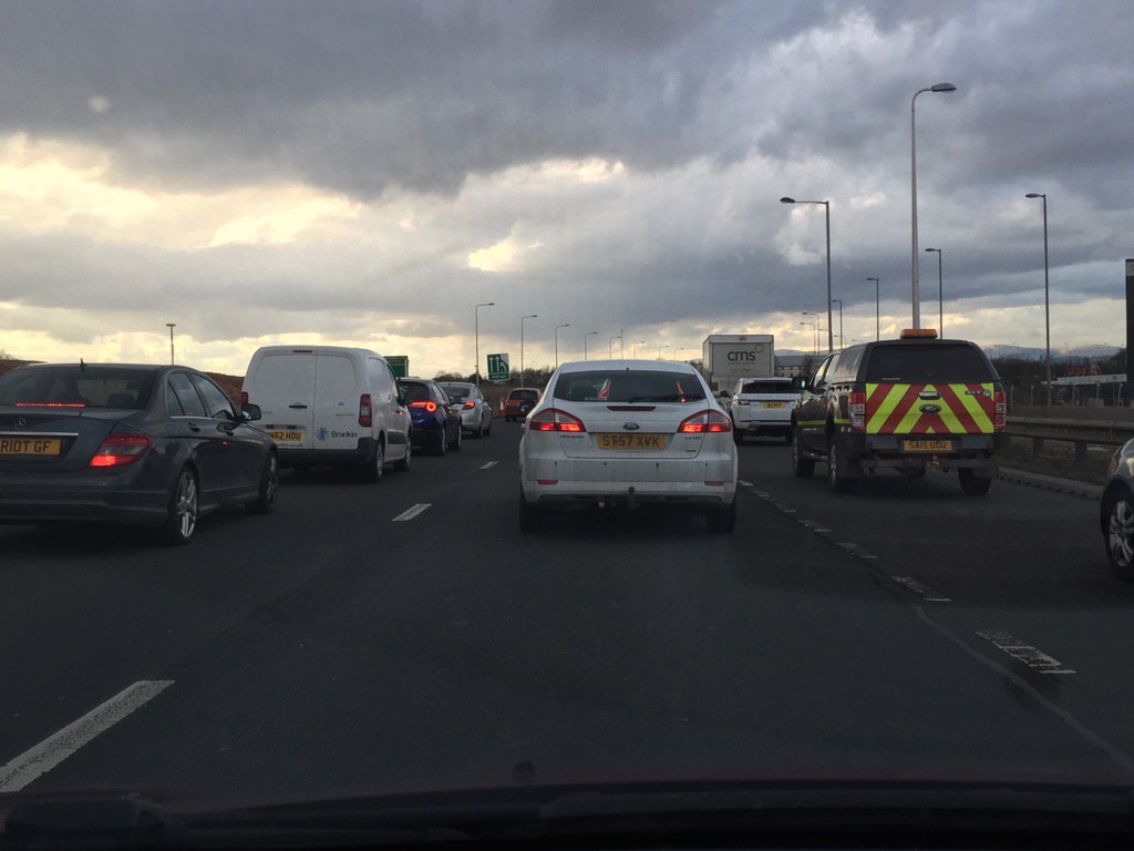 Jon1Park's tweet photo. #NoRestrictions @ForthRoadBridge this crossing has taken 20mins so far... #AverageSpeedCamera #2mph pls update more https://t.co/yblrsKyJhJ
