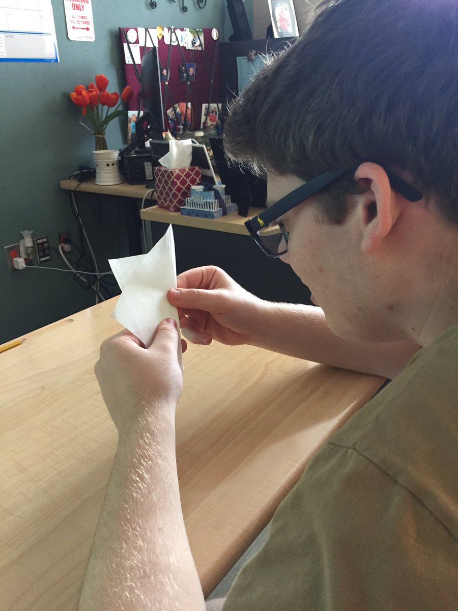 ryan_uderswag's tweet photo. Bro I love #pattypaper!!!! It's so lit and you can make #hella shapes 💯 #precal #parametrics https://t.co/CqBqN6r3jg