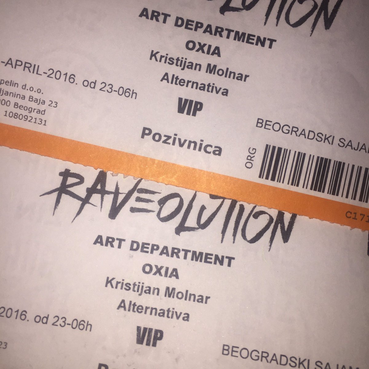 torbica's tweet image. #raveolution hvala @visnja_f