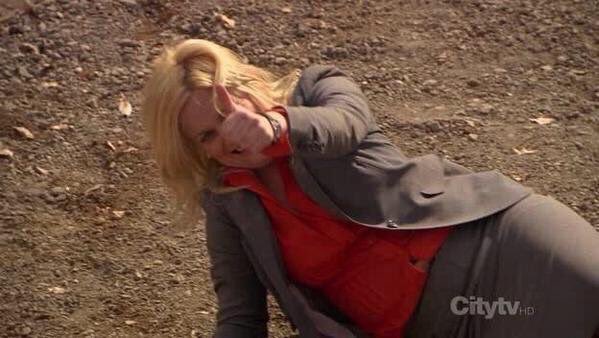 introvertsmemes's tweet photo. "how's your semester going?" https://t.co/OLSU37Pgk0