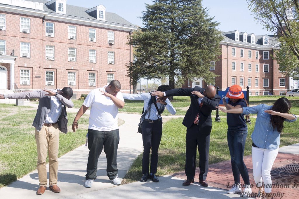 makolaabdullah's tweet photo. Look at my Dab! #VSU #WSY90 https://t.co/reIeYvaenu