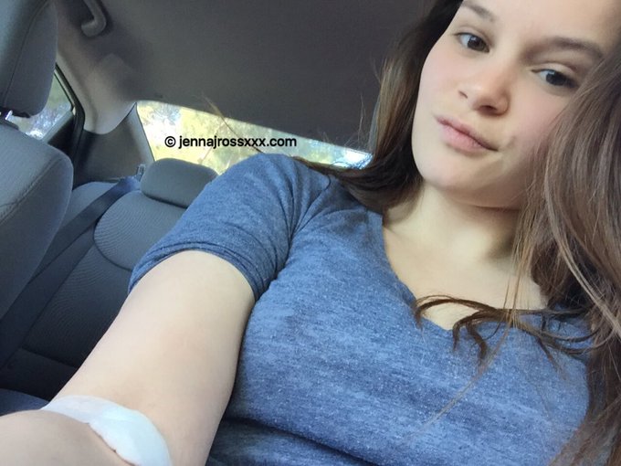 Freshly Tested 💉  and ready to work 🤓 who do you want to see me fuck for? Book me now @ATMLA info@armla<a href="/tag/tittytuesday"class="tags"><span>#tittytuesday</span></a>