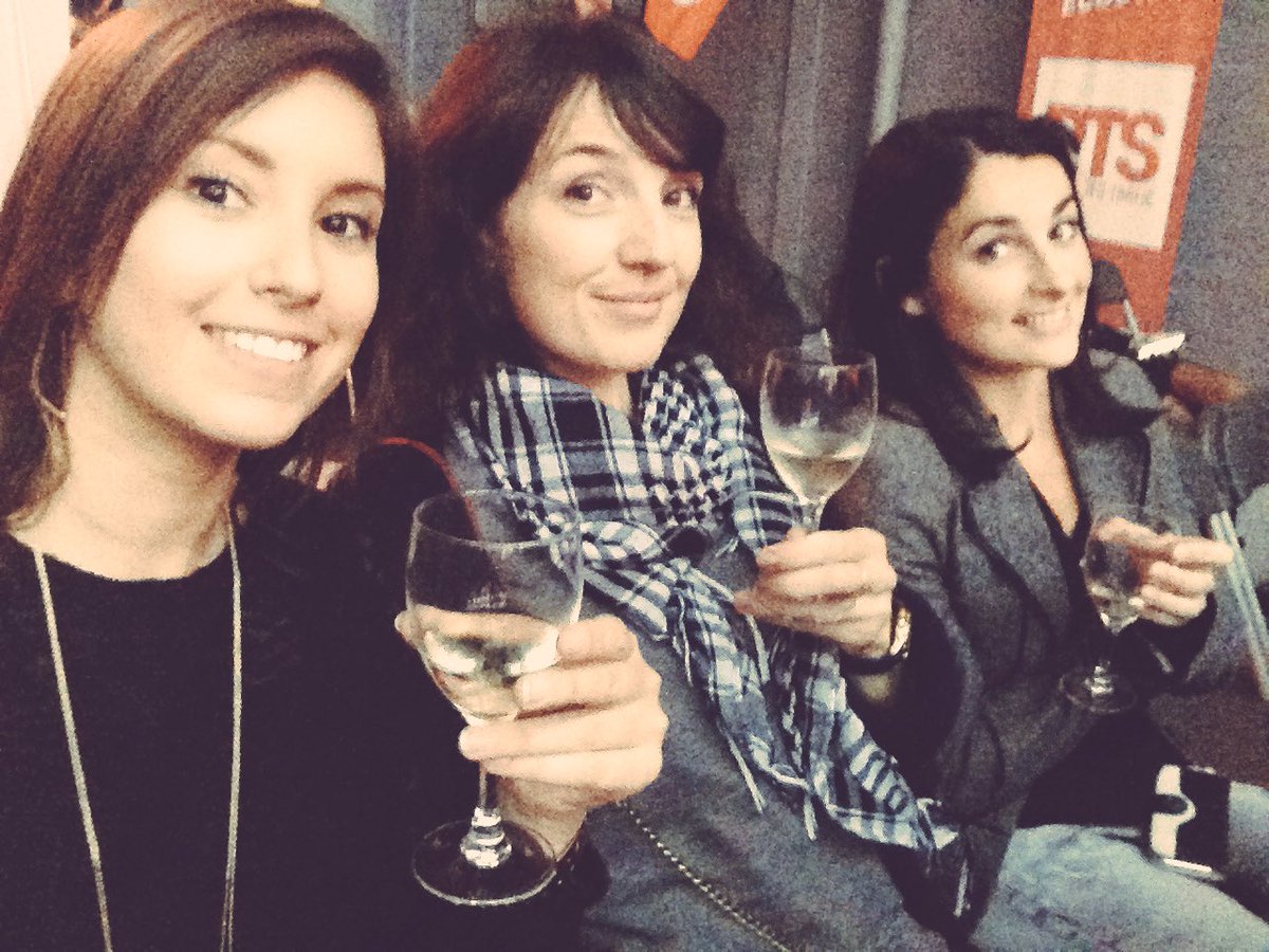 JudBap's tweet photo. Les 3 Grâces participent à la soirée #labobjectif ! 🎉
#startup #innovation #L3G https://t.co/9f4a7WC985