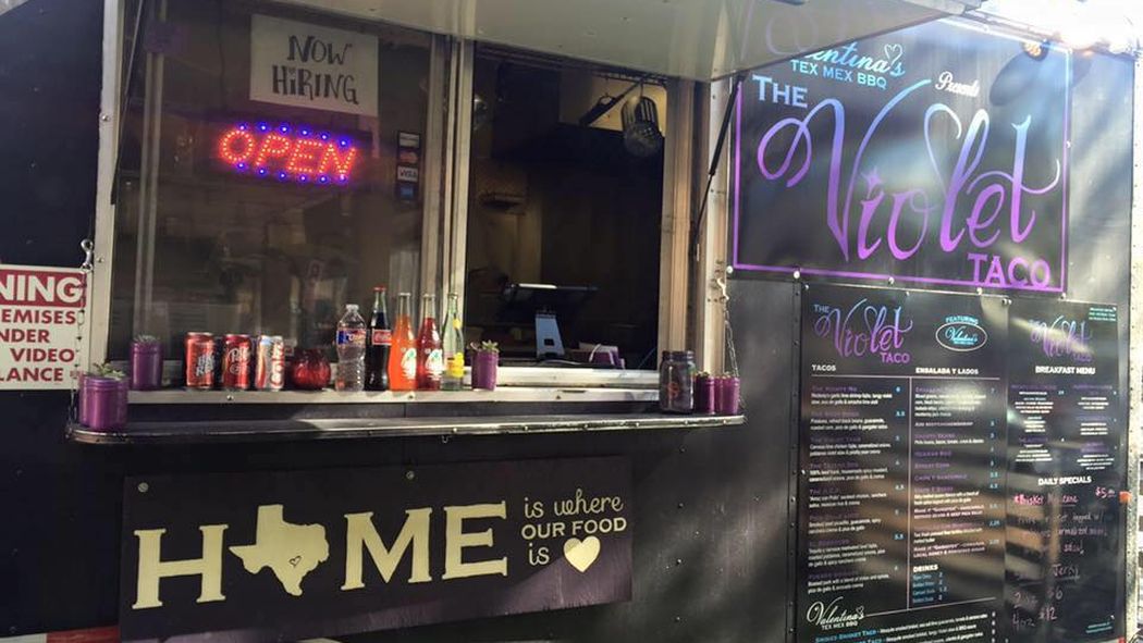 EaterAustin's tweet photo. Help Valentina's Tex Mex BBQ manager recover from awful car accident https://t.co/KKy4NnzsZ2 https://t.co/SuYdfb8NPf
