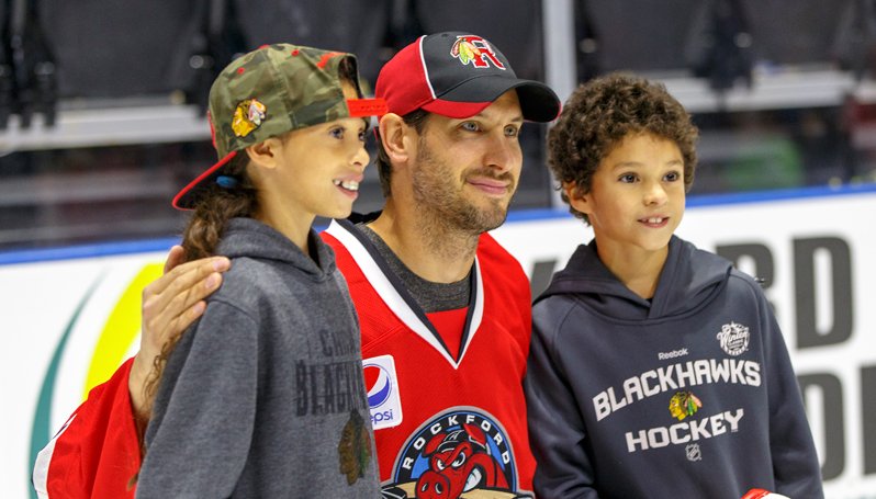 goicehogs's tweet photo. Leighton is the #IceHogs nominee for the AHL's IOA/American Specialty Man of the Year award https://t.co/30meacv2mR https://t.co/cbocZx5ArS