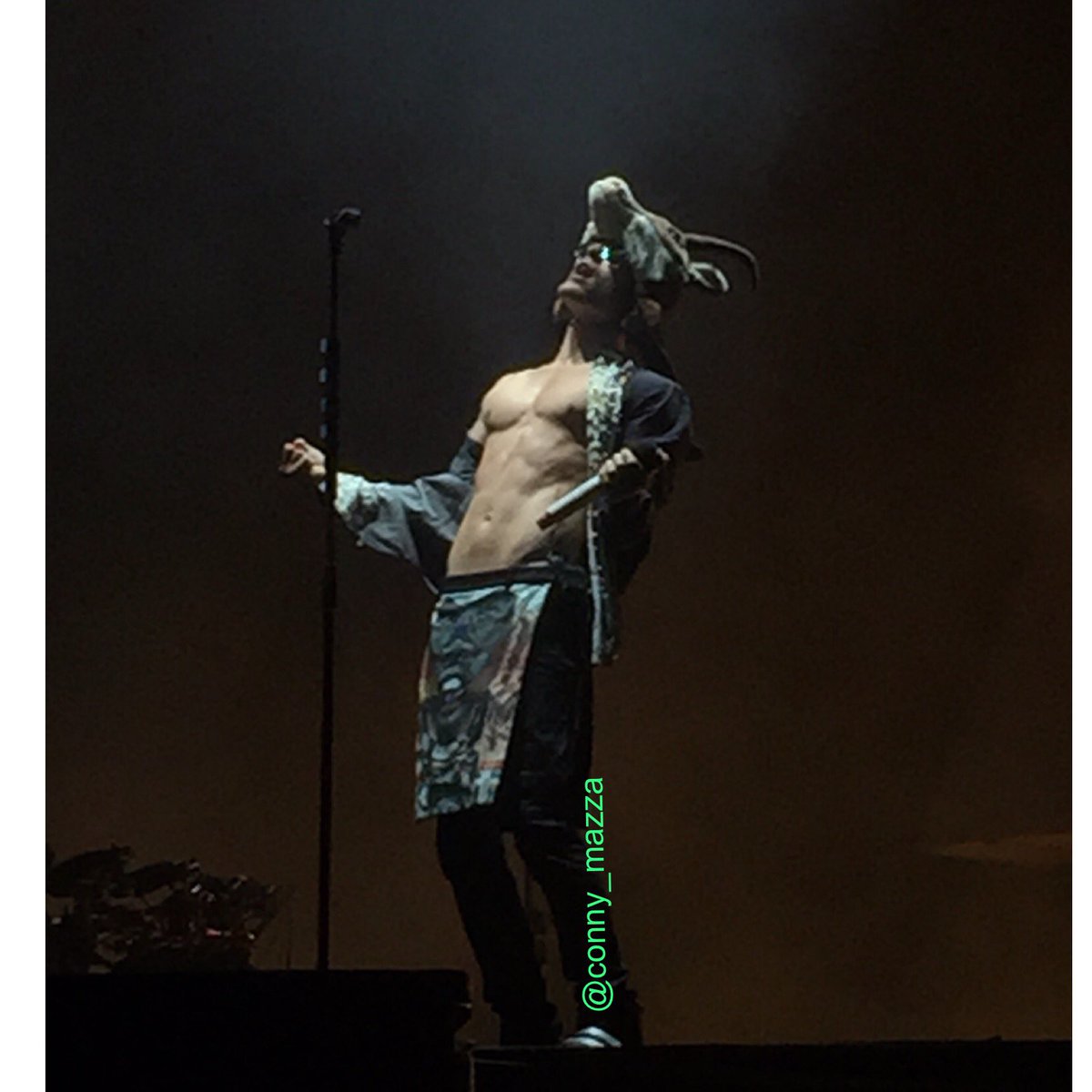 connyma84's tweet photo. @30SECONDSTOMARS  #marsinpoland &amp; #marsinathens 2015 @JaredLeto @tomofromearth @ShannonLeto @adventure https://t.co/r9b5rrfFZx