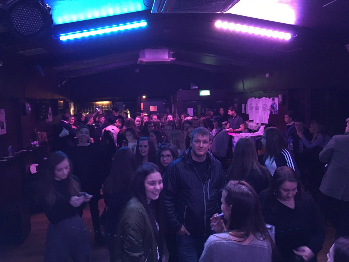 Loved meeting everyone in vip. Gonna be a great show 😁😁😁