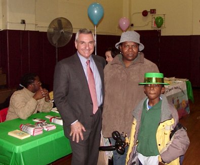 skinMDny's tweet photo. Dr. Mauro C. Romita at Madison Square Boys &amp; Girls Club. He works 2 establish the 1st #health and #wellness program https://t.co/xeNYL5181U