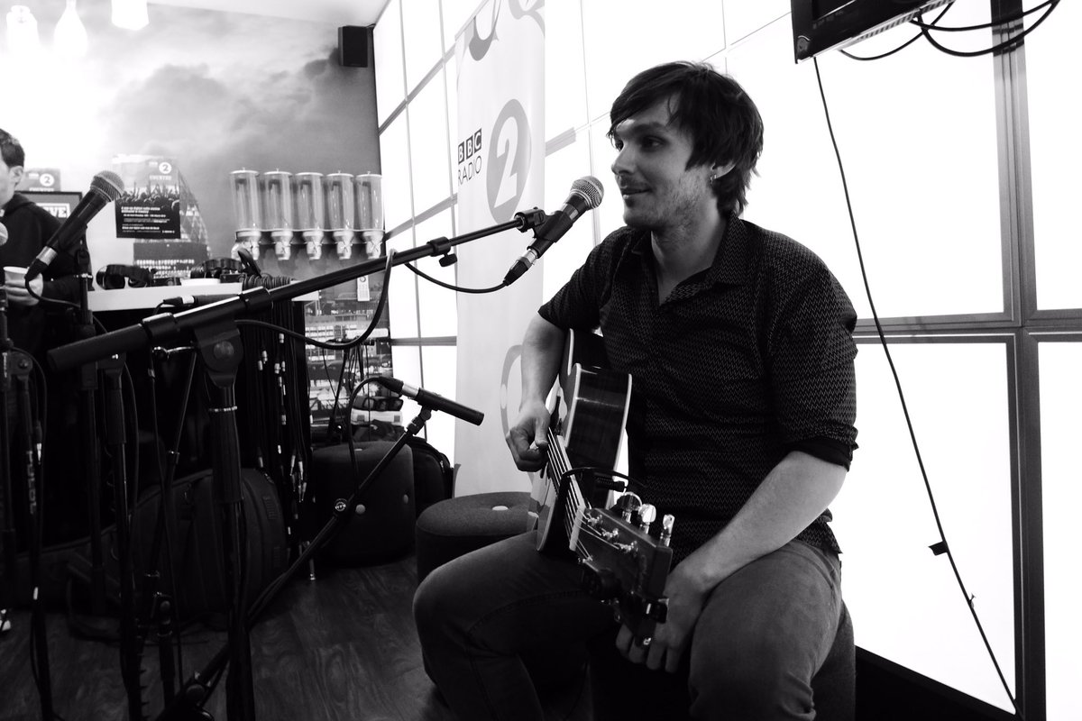 BHarrisCountry's tweet photo. NP @charlieworsham Lawn Chair @WhisperingBob @HeyBaylen @BBCR2Country https://t.co/S1DqnSqUhw