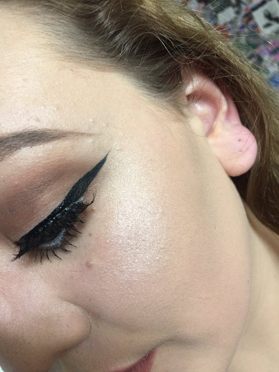 MakeupMads tweet picture