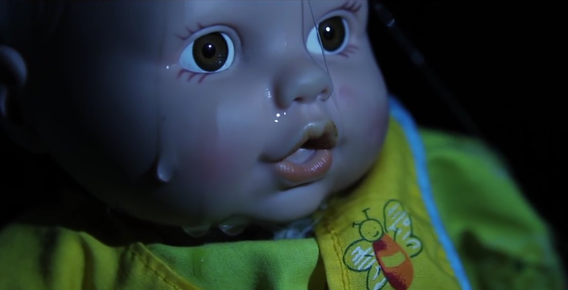 lecstyles's tweet image. #FINDEMMA poor baby, too pure for this world @Caspar_Lee @Joe_Sugg