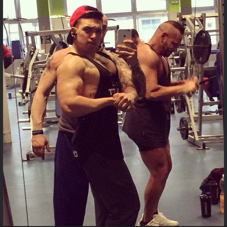 delgado7224's tweet photo. Addicted to the results #fitfam #DSDNT #FYF https://t.co/kdFWzDWuuE