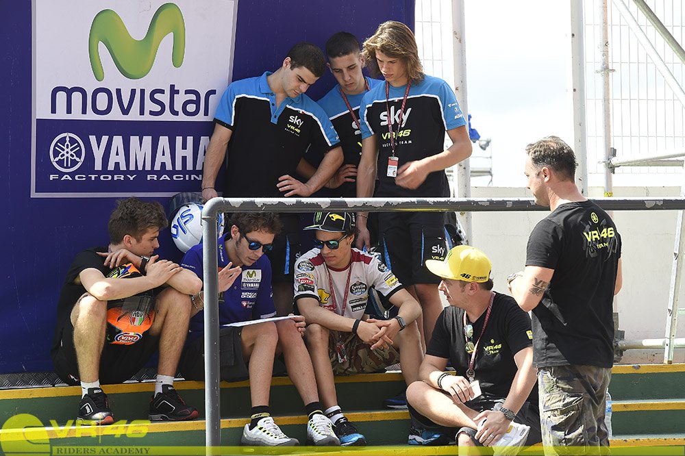 VR46 Riders Academy tweet media