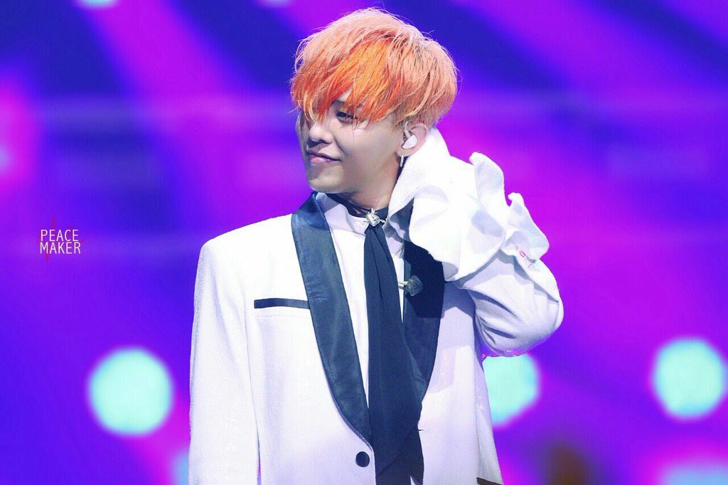 _kpopships's tweet photo. i ship you with yoongi, jackson and g dragon 💕 https://t.co/LUFpGmnSuJ