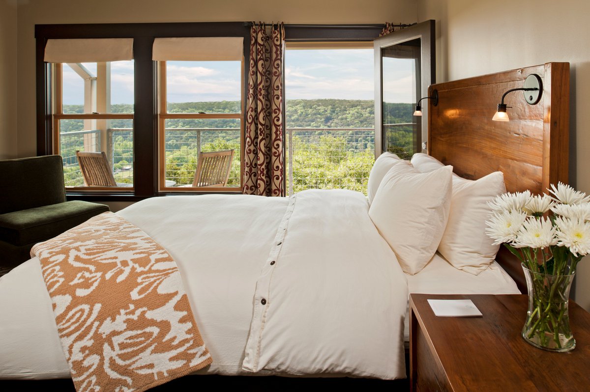 It's a windows open kind of day! #austin #texas #sunshine #spring