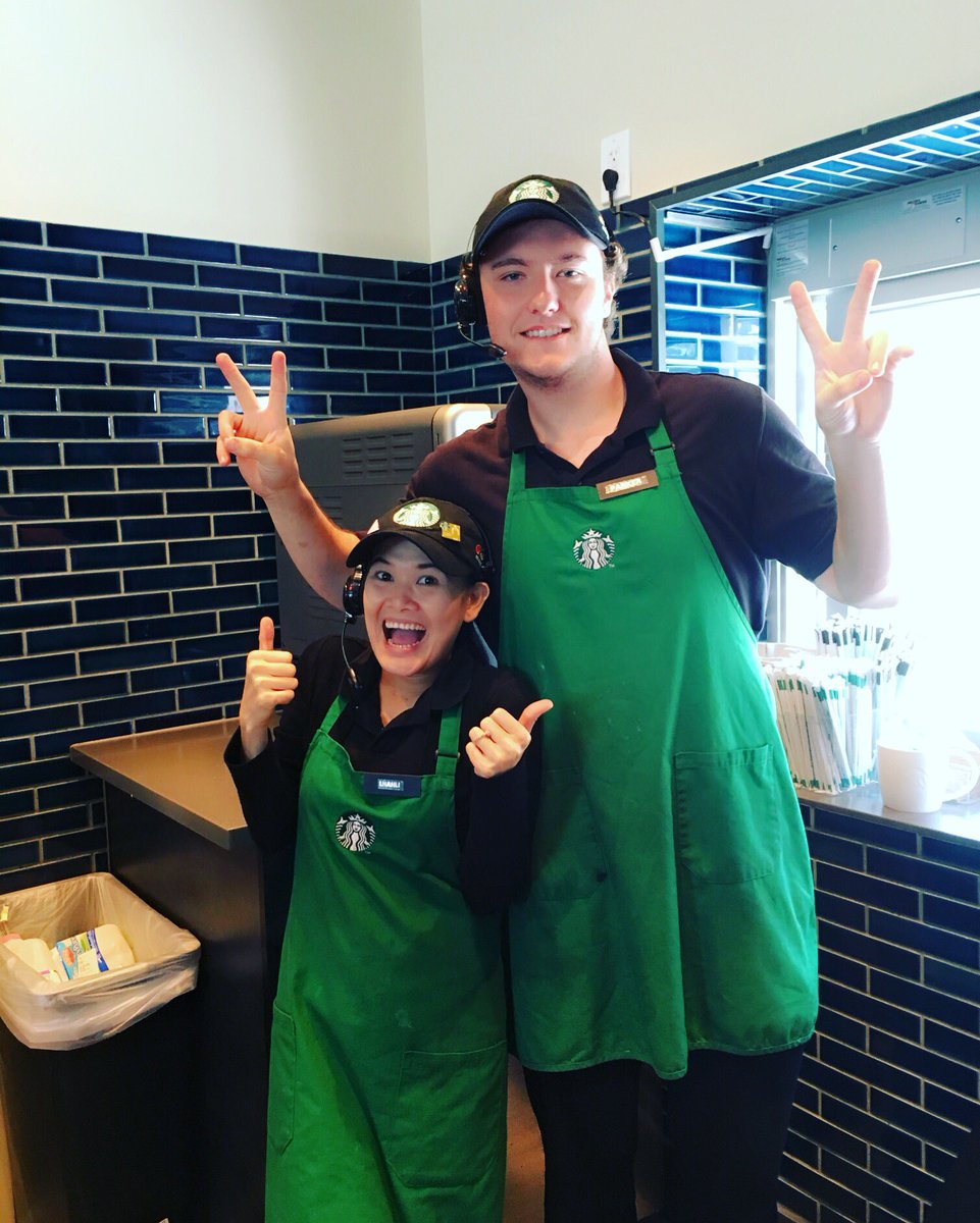 Sbux_KeyWest's tweet photo. Hello from the other side! #keywest #tobeapartner #southernmoststarbucks #90milestocuba #milemarker0 https://t.co/gk1tuJQhxj
