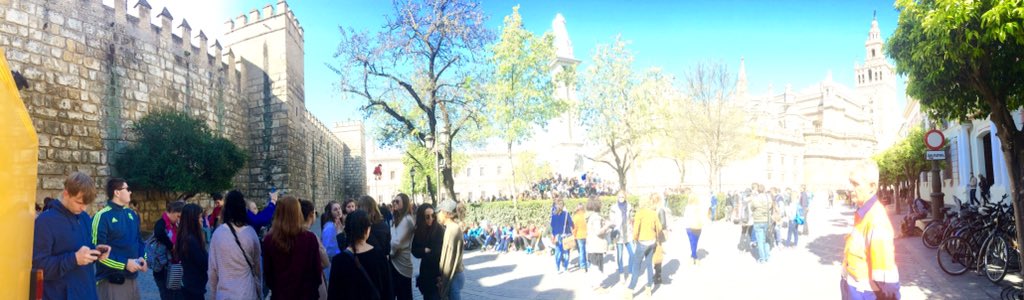 MFHSSpain2016's tweet photo. Strolled through Sevilla's old Barrio Santa Cruz, then to the largest cathedral in the world! #spain2k16 https://t.co/QeIHGkjr8G