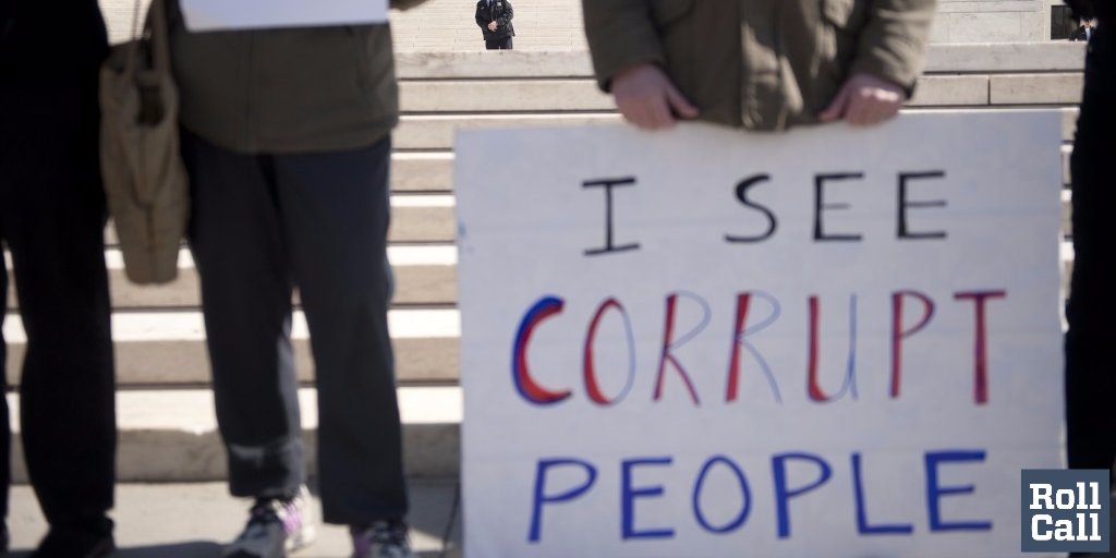 Protests seek to prod Congress on political money, Supreme Court roll.cl/25yUqqf