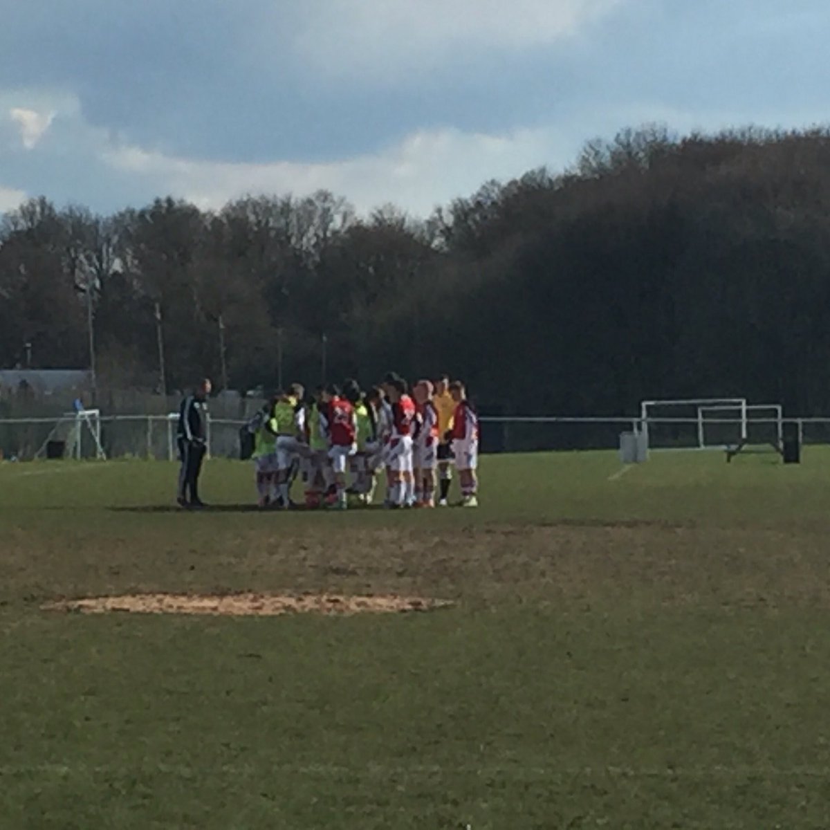 TFACoaches's tweet photo. 2-1 defeat in England but another complete match full of heart and determination, a great showing of the #tfaway https://t.co/Qiov7dtCNB