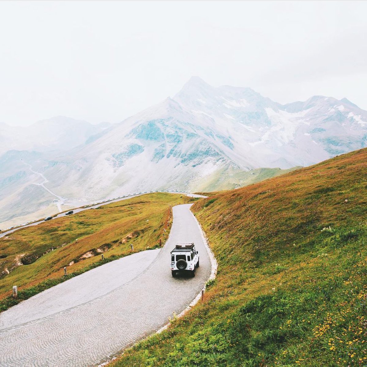 InstaDiscovered's tweet photo. Insane shots by @alexstrohl a true genius.

#InstaDiscovered https://t.co/GVA9awVo6E