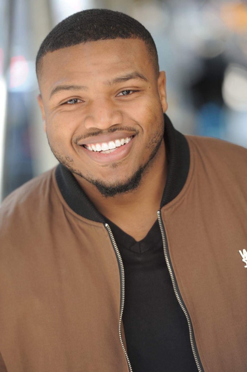 BigO5_'s tweet photo. Daily @black_ishABC @anthonyanderson @BlackishWriters "Headshot" tweet ππ #blackish #CastBigO https://t.co/FbojqQRN01