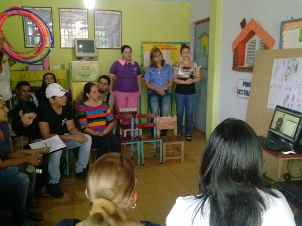 Trabajo de Escuela para la familia de la mano con el equipo de integración Táchira <a href="/rodulfohumberto/">Rodulfo H. Pérez H.</a> <a href="/SilvaEleazarL/">Eleazar López Silva</a>