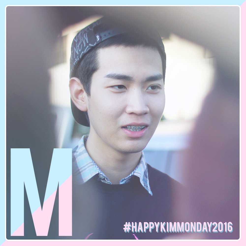 KimMonist's tweet photo. #HappyKimmonDay2016 https://t.co/LLJM1OpCxK