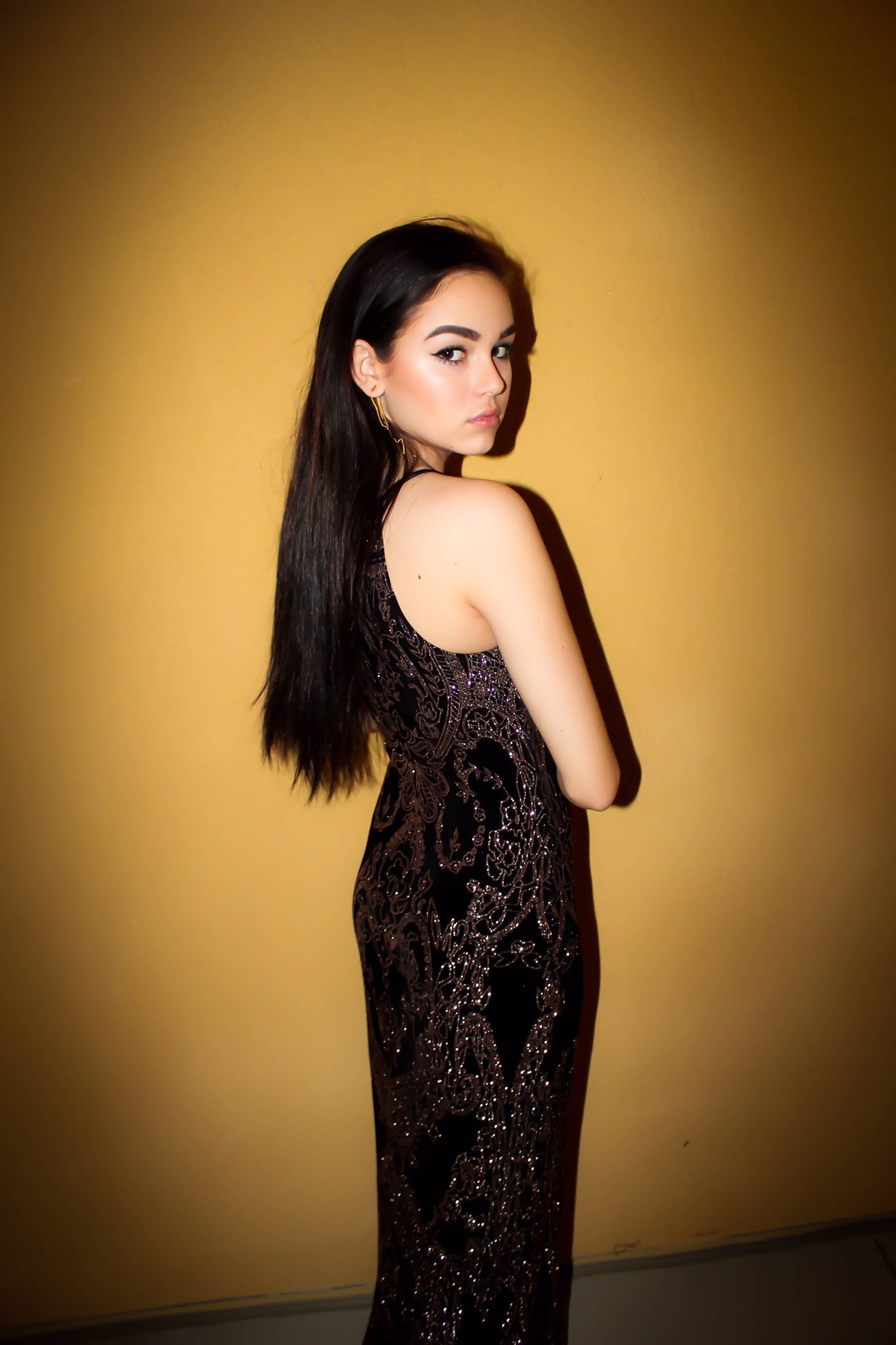 maggie lindemann black dress on X: 
