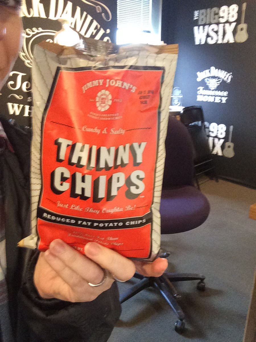 98WSIX's tweet photo. Finally! How thin will I get if I eat 2 bags? @OnAirAsAmy @jimmyjohns #ThinnyChips #Silly https://t.co/6bfCgABo8p