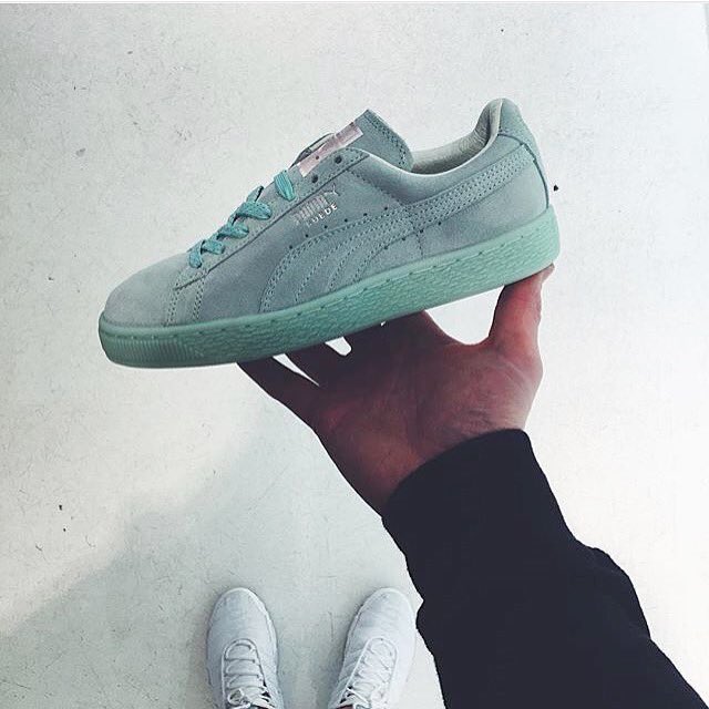 welove_sneakers's tweet photo. Puma suede https://t.co/EWXiKnYiAI