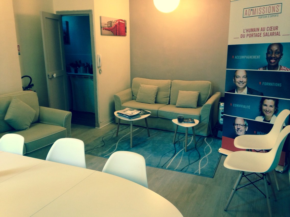 Faites connaissance avec d'autres #freelance lors des petits déjeuners #Admissions, #réseau et business