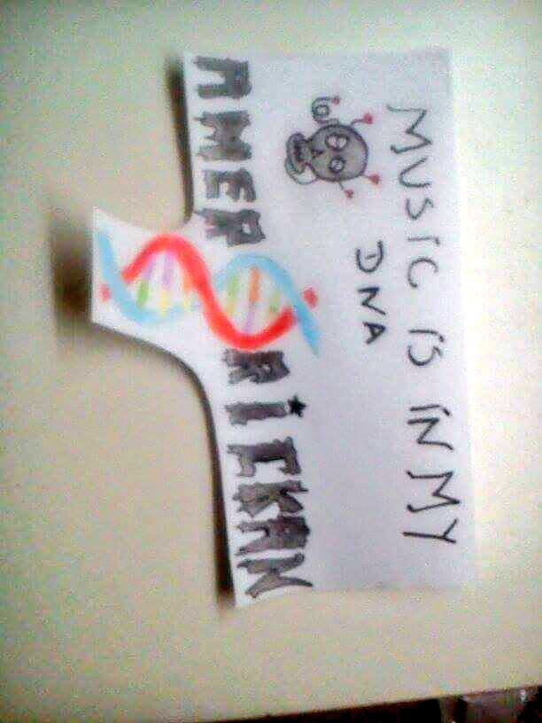5OORAVENS's tweet photo. @iamamerrickan i was studying bio and this happened, my #amerrickan designs (sorry about the bad quality) love you https://t.co/6dERYs8Ly5
