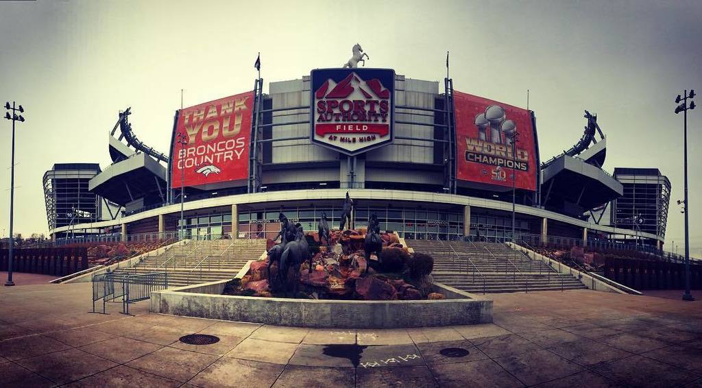 broncosselfie1's tweet photo. #sportsauthorityfield #milehigh #broncos #broncoscountry #broncosnation #denver #denversdirty #colorado #coloradopr… https://t.co/mRhKvgpTNw