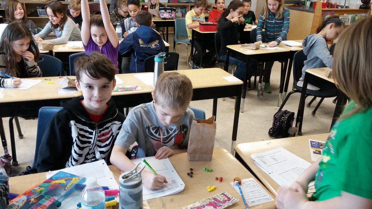 Mrs. Medcalf tweet media
