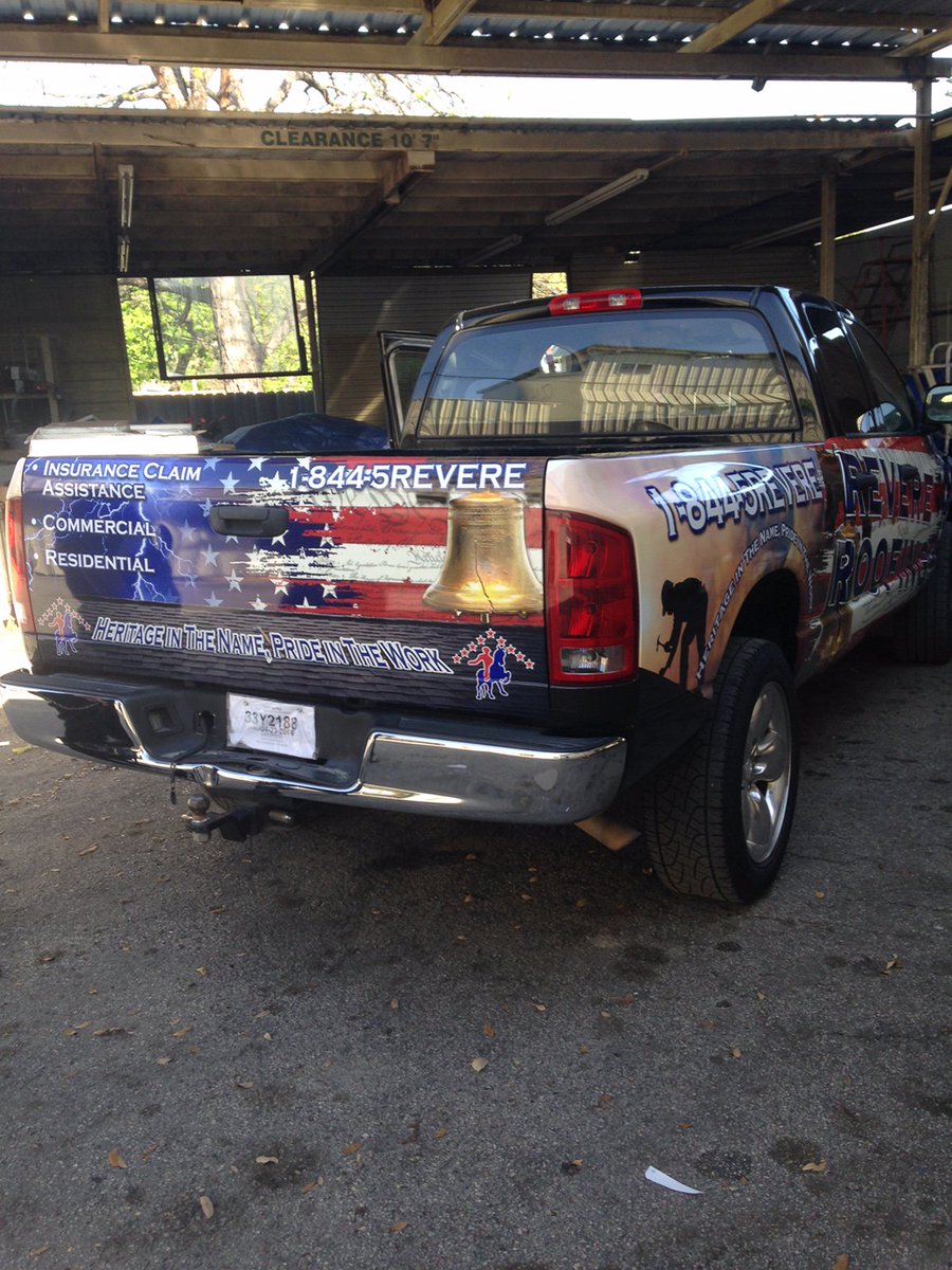 AlliedAdSATX's tweet photo. Here's another view of the #revereroofing truck. We're pretty proud of this #360 #wrap. #vehiclewrap #AlliedAd https://t.co/5eAVLuKZ99