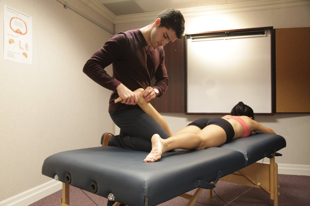 We are very pleased to welcome Joseph Di Fonzo to our Physiotherapy Team! Appointments available Monday-Friday.