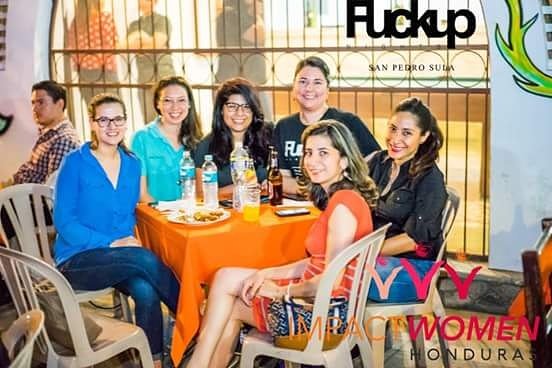 FUNSPS's tweet photo. #FuckUpNightsSPS #FUNSPS #HistoriasdeFracaso #Vol7 @ImpactWomenHn https://t.co/9KALG3NC0M