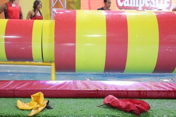 Kareem llego justo donde esta la pañueleta amarilla, FRAUDE EL GANE DEL ROJO <a href="/Calle7TCS/">Calle 7 El Salvador</a>