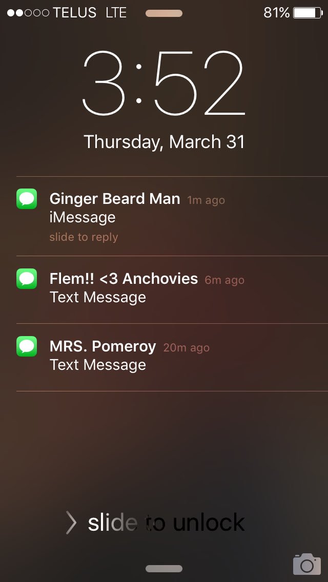 ChonchoEFY's tweet photo. Hey look all my friends texted me! 😂😂 #theresonly3 #nottheirrealnames #sopopular https://t.co/oktNNHnc4Q