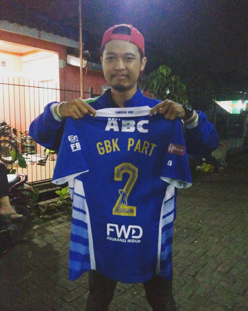 GBK kami datang lagi !!!! @BlueHooligan_33 @BobotohID <a href="/bomber_online/">BOMBER PERSIB</a> <a href="/officialvpc/">𝖛𝖎𝖐𝖎𝖓𝖌 𝖕𝖊𝖗𝖘𝖎𝖇 𝖈𝖑𝖚𝖇</a> #GBKPart2 #GBKkamidatang #Persib