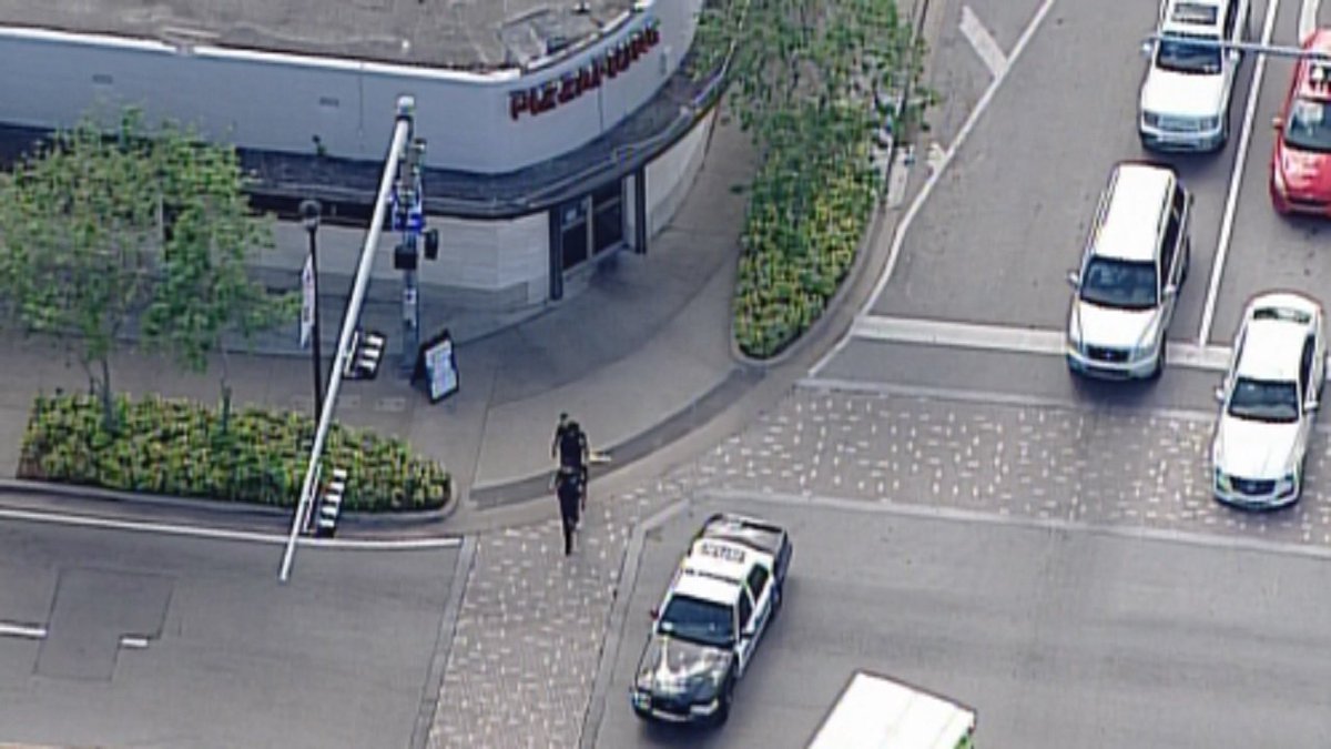 "All Clear" given at Miami Shores fire station where suspicious package was found bit.ly/1pOsLki?utm_me… https://t.co/wK0SS1uro6