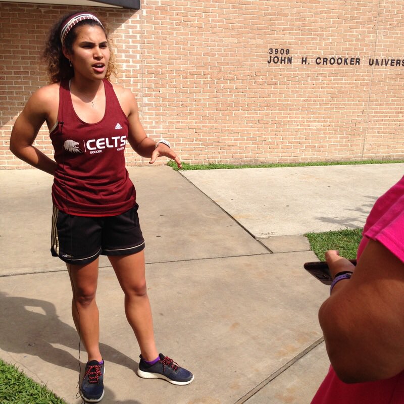 Coach_Nikola's tweet photo. Tune in at 5pm to @KPRC2 and hear @Yarivaz12 view on #USWNT new complaint #EqualityRespect @stthomashouston https://t.co/OeHtrjBJBH